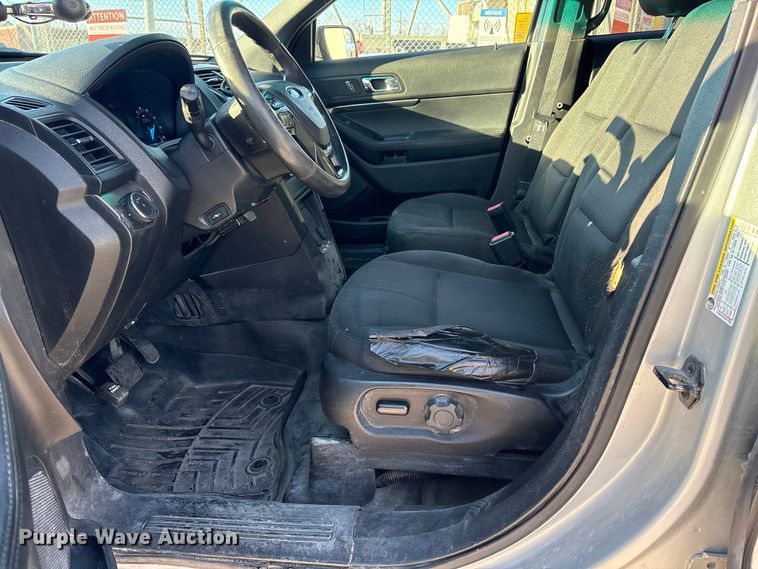 image for item EE4387 2016 Ford Explorer Police Interceptor SUV