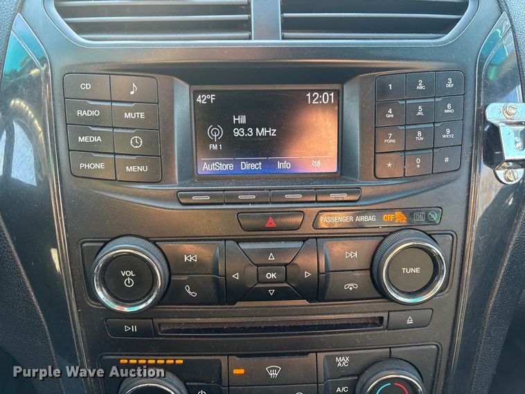 image for item EE4387 2016 Ford Explorer Police Interceptor SUV