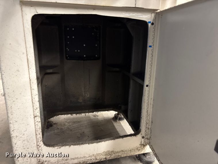 image for item EI5694 K.O. Lee SB818 surface grinder