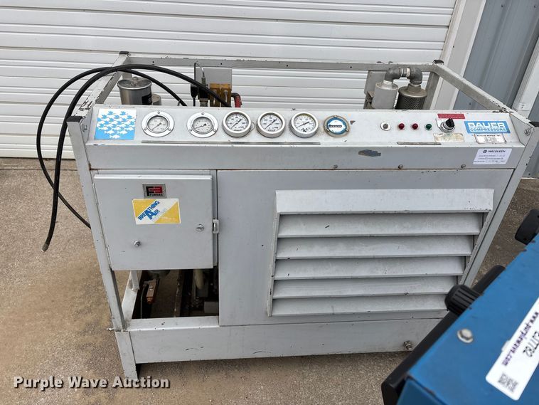 image for item EJ7782 Bauer life support compressor 