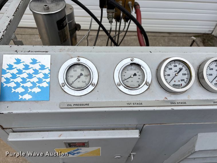 image for item EJ7782 Bauer life support compressor 