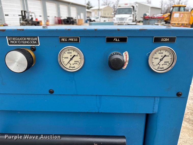 image for item EJ7782 Bauer life support compressor 