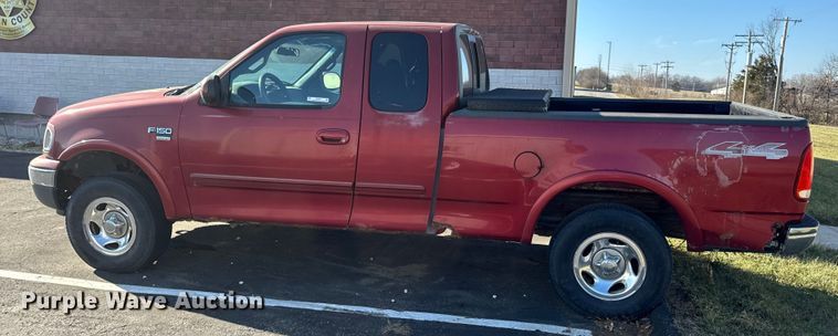image for item EN0837 2000 Ford F150 Ext. Cab pickup truck