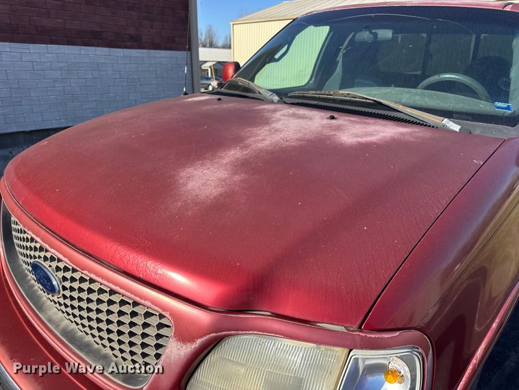 image for item EN0837 2000 Ford F150 Ext. Cab pickup truck