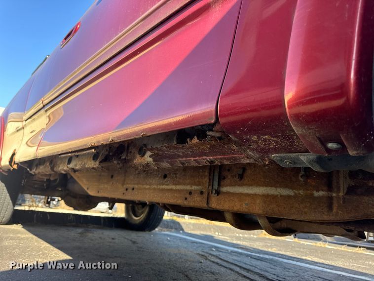 image for item EN0837 2000 Ford F150 Ext. Cab pickup truck