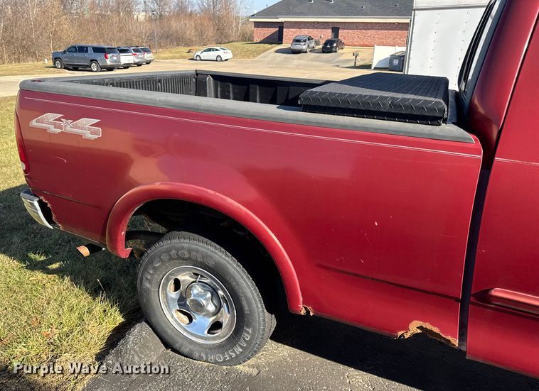 image for item EN0837 2000 Ford F150 Ext. Cab pickup truck