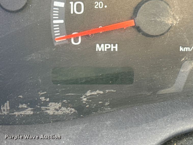 image for item EN0837 2000 Ford F150 Ext. Cab pickup truck