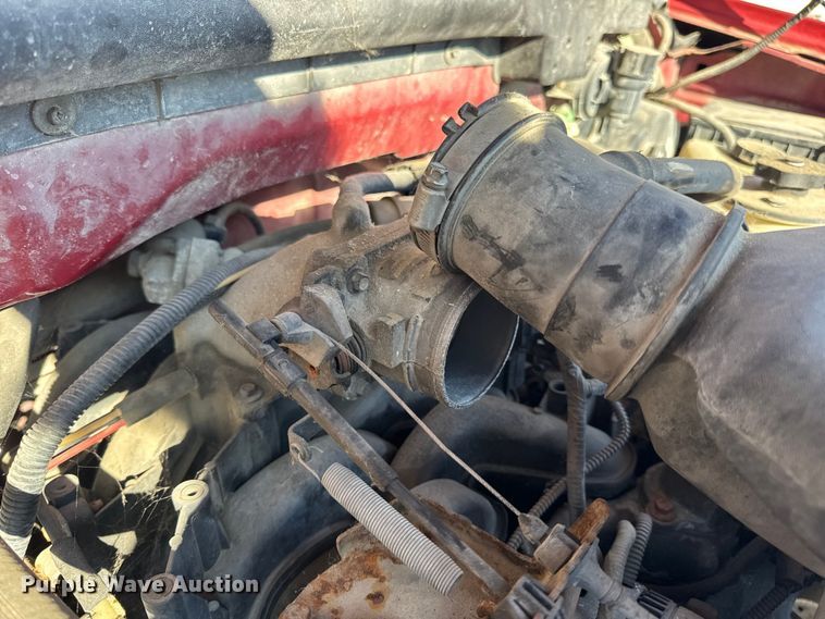 image for item EN0837 2000 Ford F150 Ext. Cab pickup truck