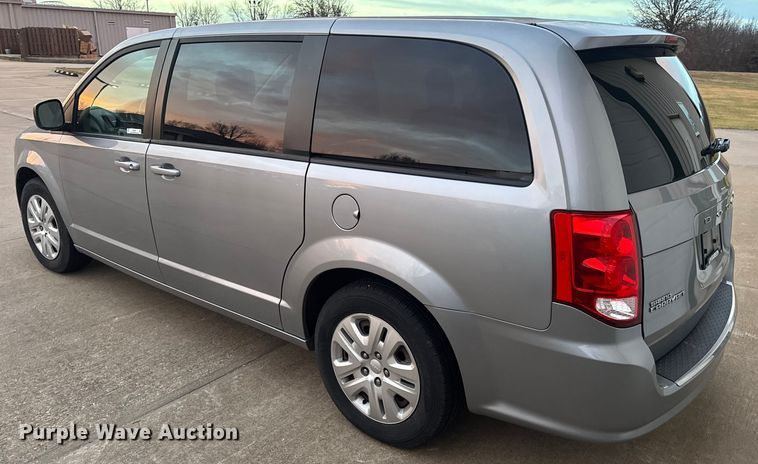 image for item EN0873 2018 Dodge Grand Caravan van