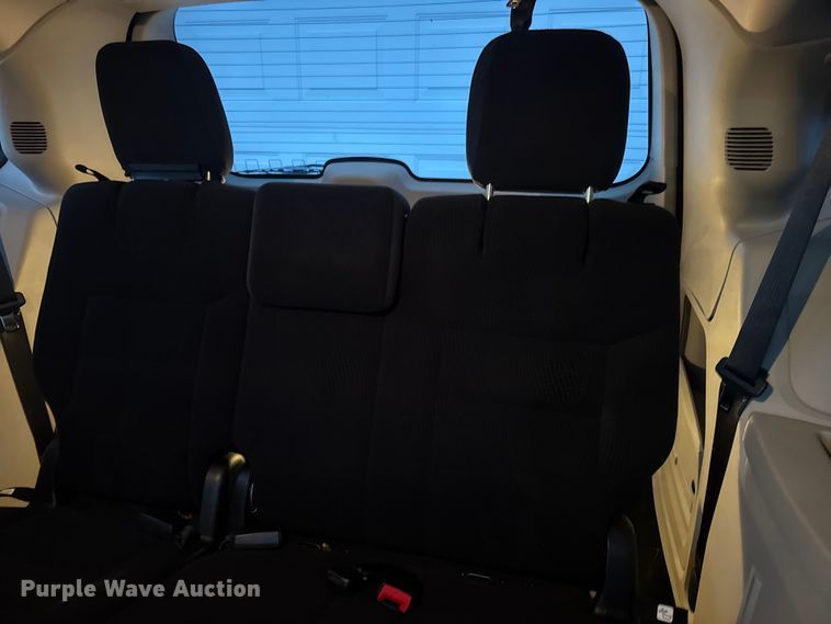 image for item EN0873 2018 Dodge Grand Caravan van