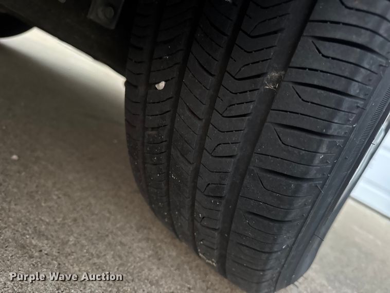 image for item EN0873 2018 Dodge Grand Caravan van