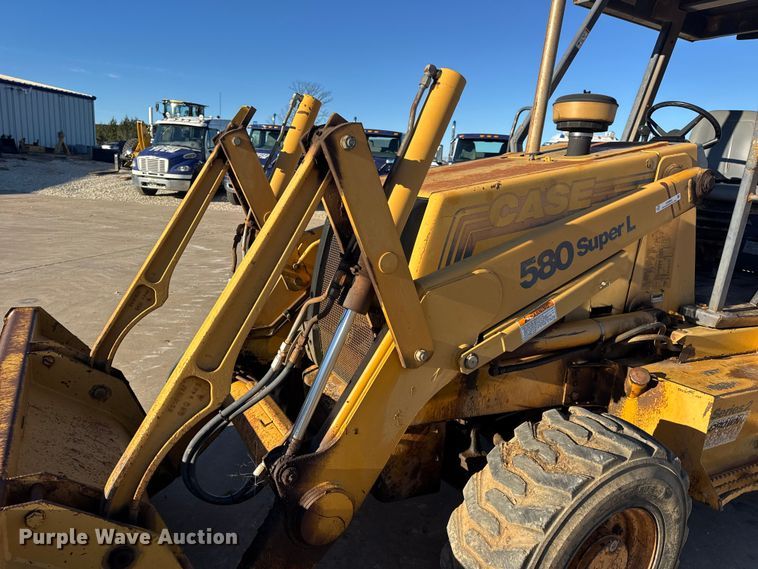 image for item EN0883 1999 Case 580 Super L Series 2 backhoe