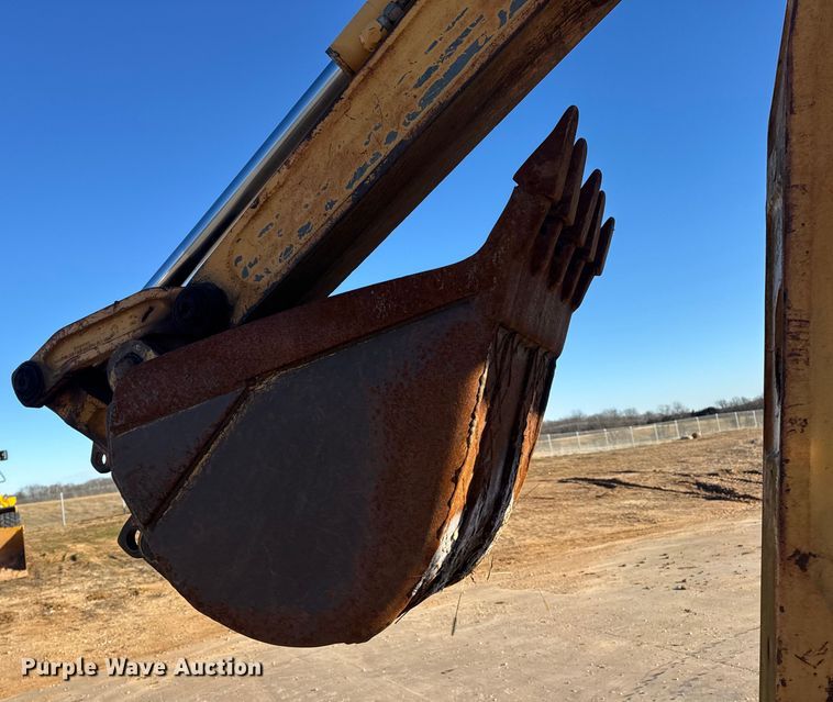 image for item EN0883 1999 Case 580 Super L Series 2 backhoe