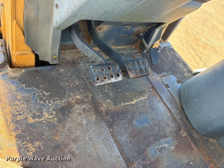 image for item EN0883 1999 Case 580 Super L Series 2 backhoe