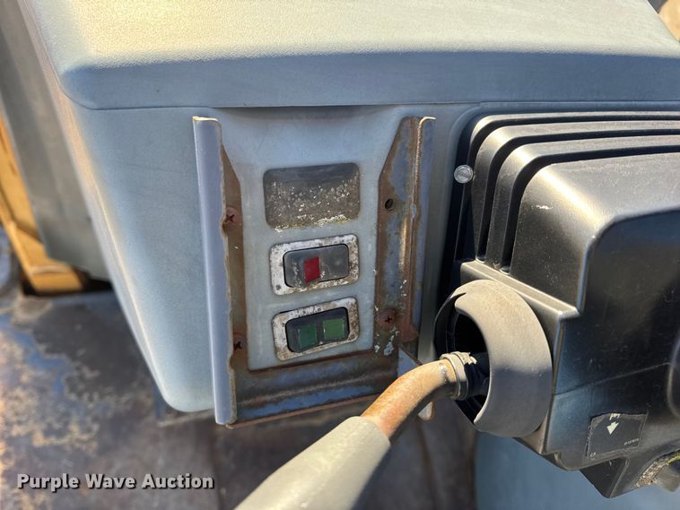 image for item EN0883 1999 Case 580 Super L Series 2 backhoe