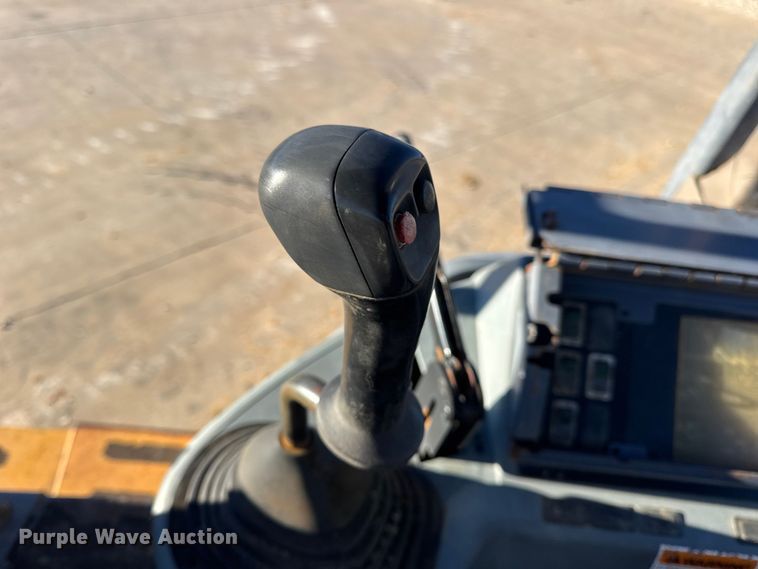 image for item EN0883 1999 Case 580 Super L Series 2 backhoe