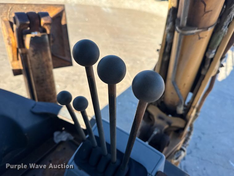 image for item EN0883 1999 Case 580 Super L Series 2 backhoe