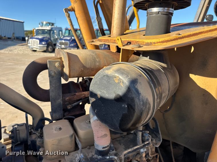 image for item EN0883 1999 Case 580 Super L Series 2 backhoe