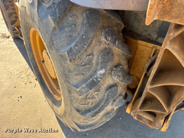 image for item EN0883 1999 Case 580 Super L Series 2 backhoe