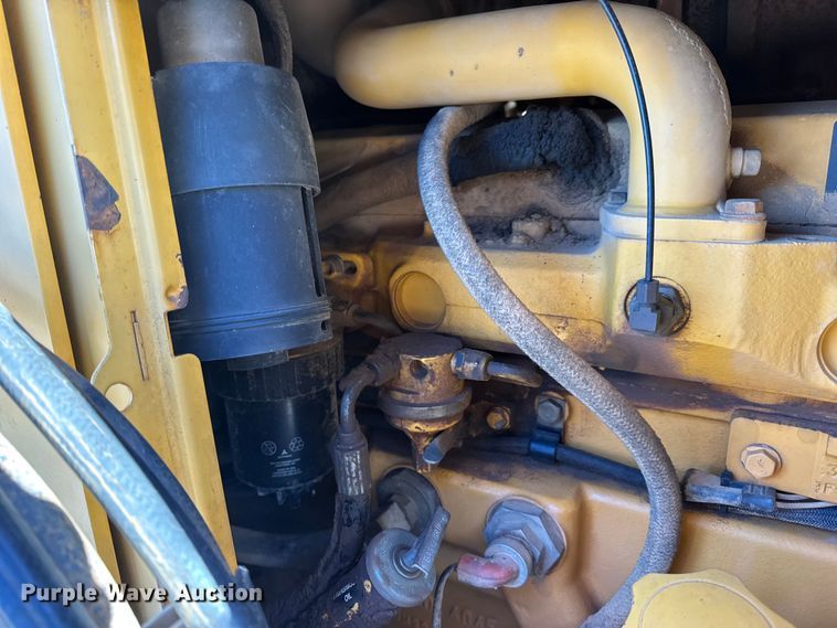 image for item EN0884 1999 John Deere 310SE backhoe