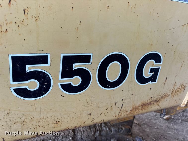 image for item EN0885 1989 John Deere 550G dozer