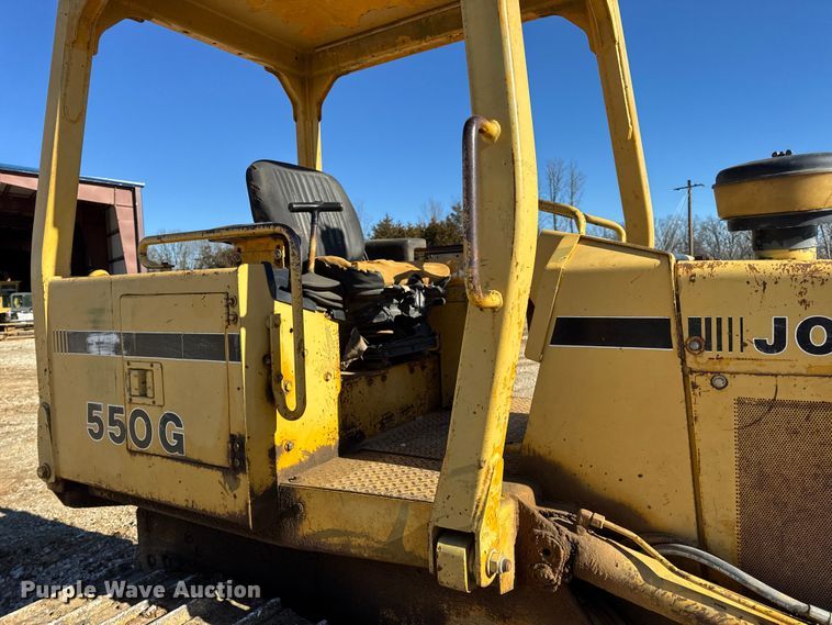 image for item EN0885 1989 John Deere 550G dozer