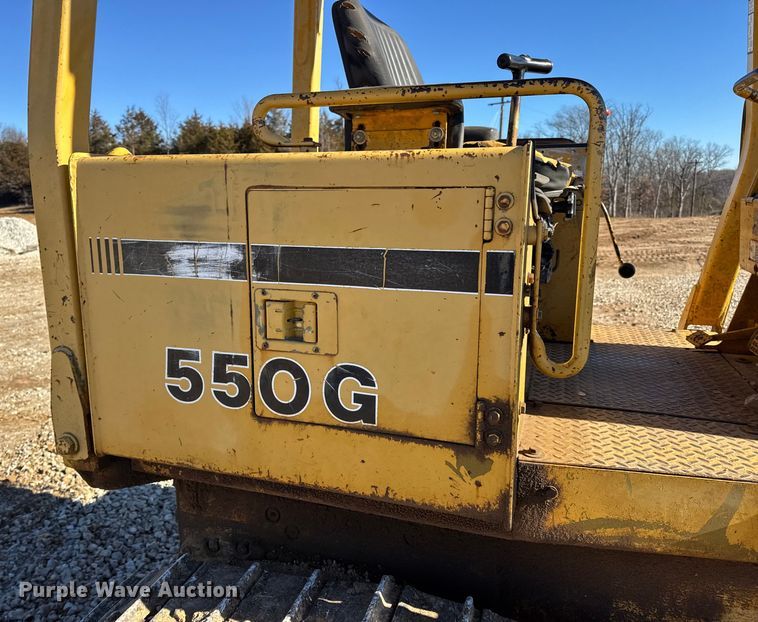 image for item EN0885 1989 John Deere 550G dozer