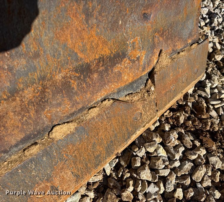 image for item EN0885 1989 John Deere 550G dozer