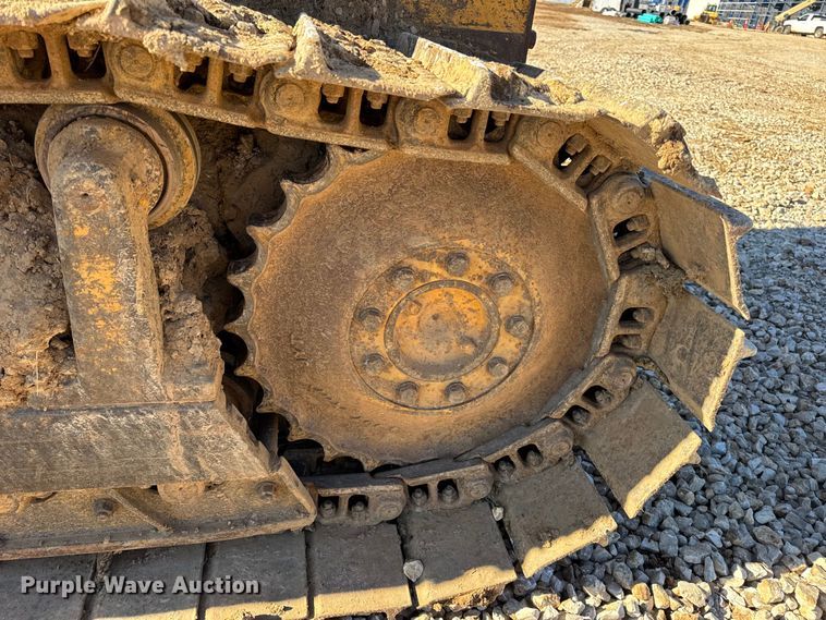 image for item EN0885 1989 John Deere 550G dozer