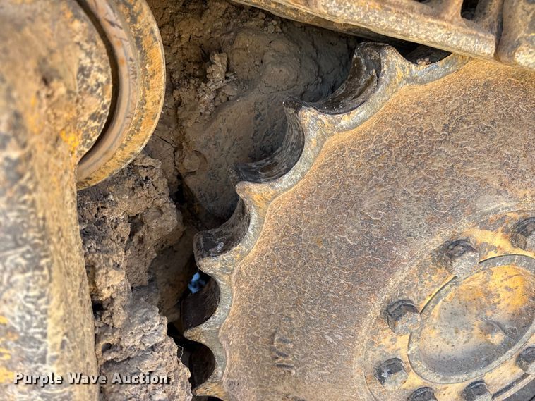 image for item EN0885 1989 John Deere 550G dozer