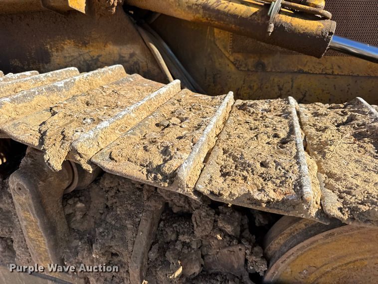 image for item EN0885 1989 John Deere 550G dozer