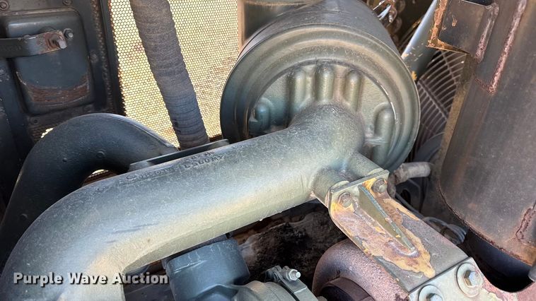 image for item EN0887 1992 Caterpillar D7H dozer