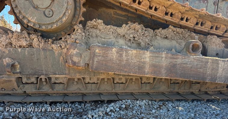 image for item EN0887 1992 Caterpillar D7H dozer