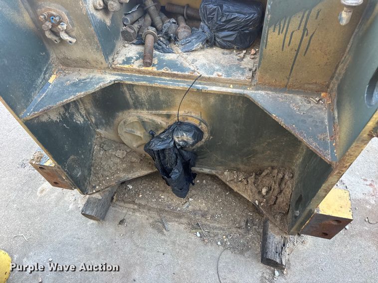 image for item EN0887 1992 Caterpillar D7H dozer