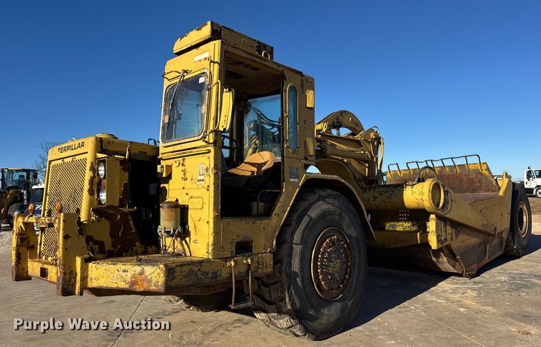 image for item EN0888 1985 Caterpillar 621B conventional scraper 