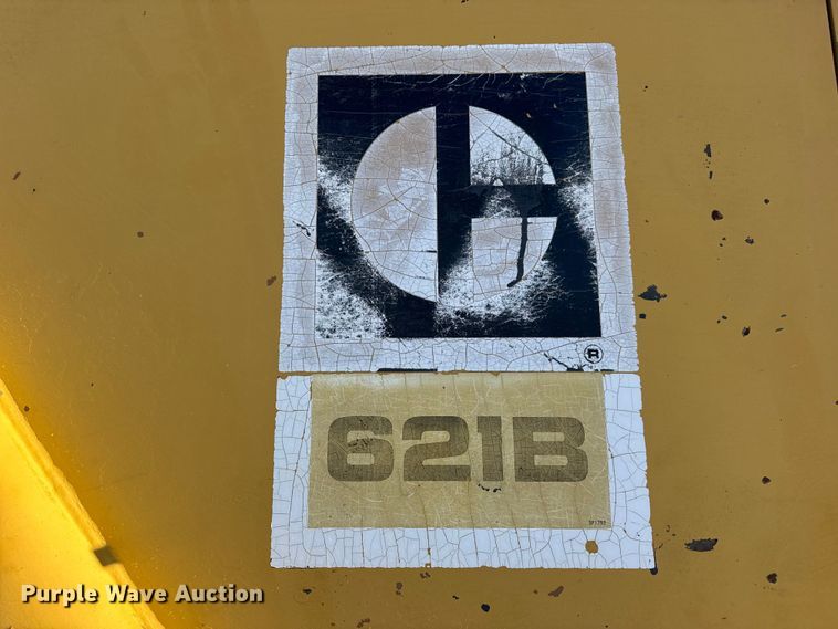 image for item EN0888 1985 Caterpillar 621B conventional scraper 