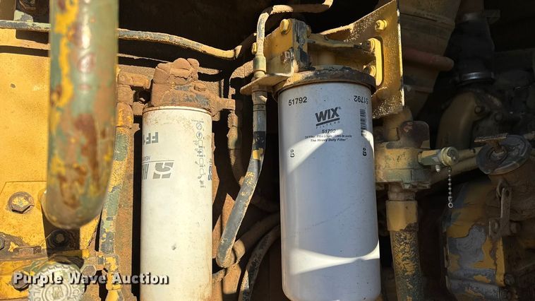 image for item EN0888 1985 Caterpillar 621B conventional scraper 