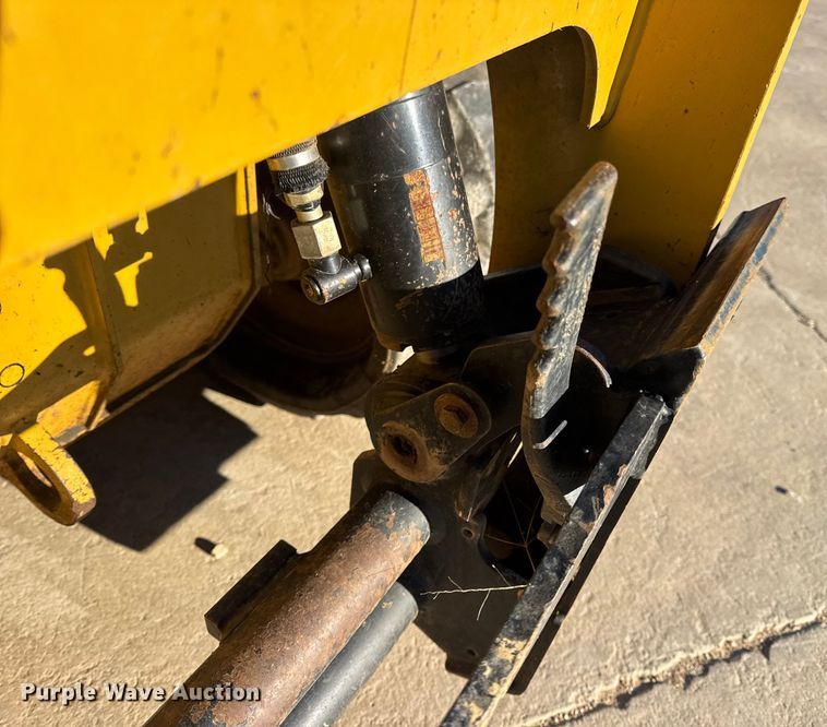 image for item EN0889 2018 Caterpillar 259D skid steer loader