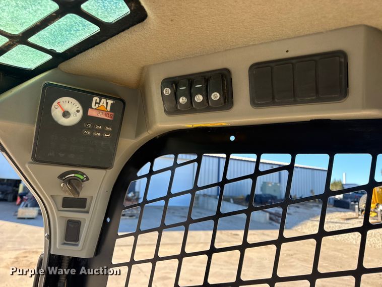 image for item EN0889 2018 Caterpillar 259D skid steer loader