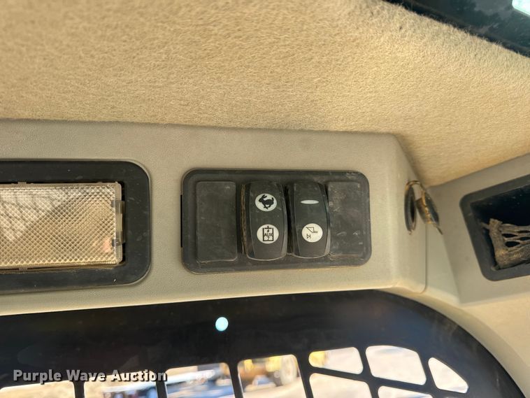 image for item EN0889 2018 Caterpillar 259D skid steer loader