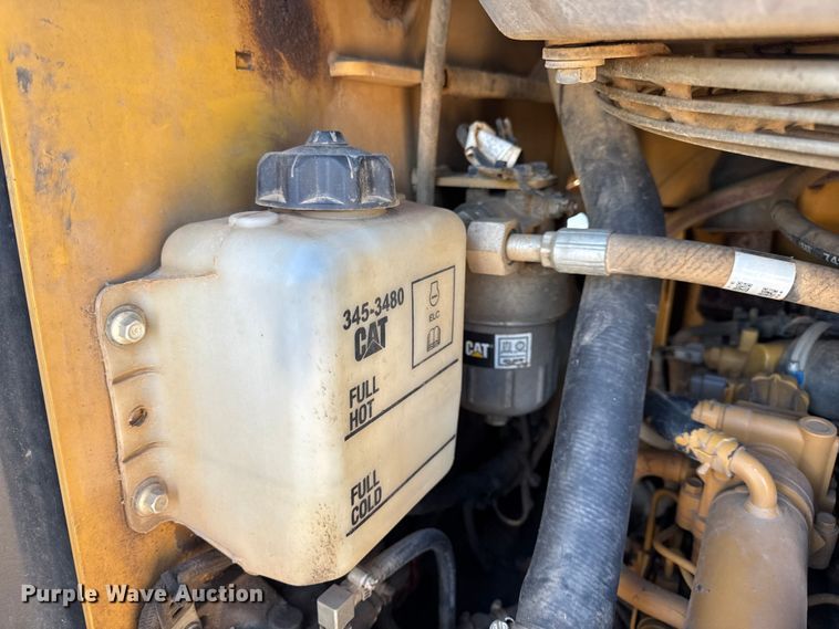 image for item EN0889 2018 Caterpillar 259D skid steer loader
