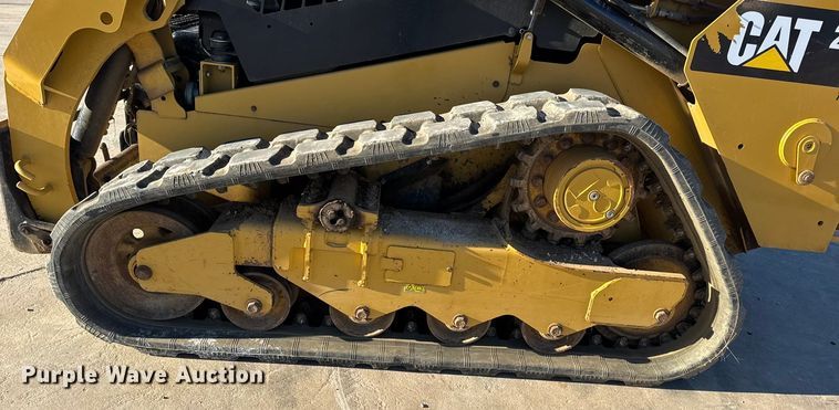 image for item EN0889 2018 Caterpillar 259D skid steer loader