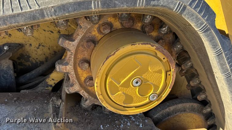 image for item EN0889 2018 Caterpillar 259D skid steer loader