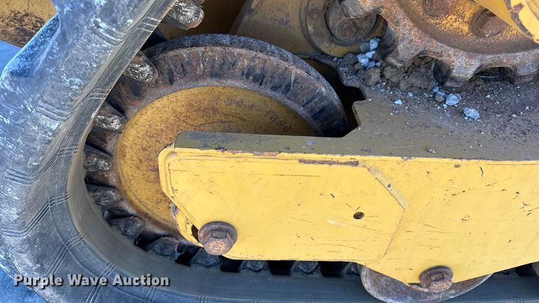 image for item EN0889 2018 Caterpillar 259D skid steer loader