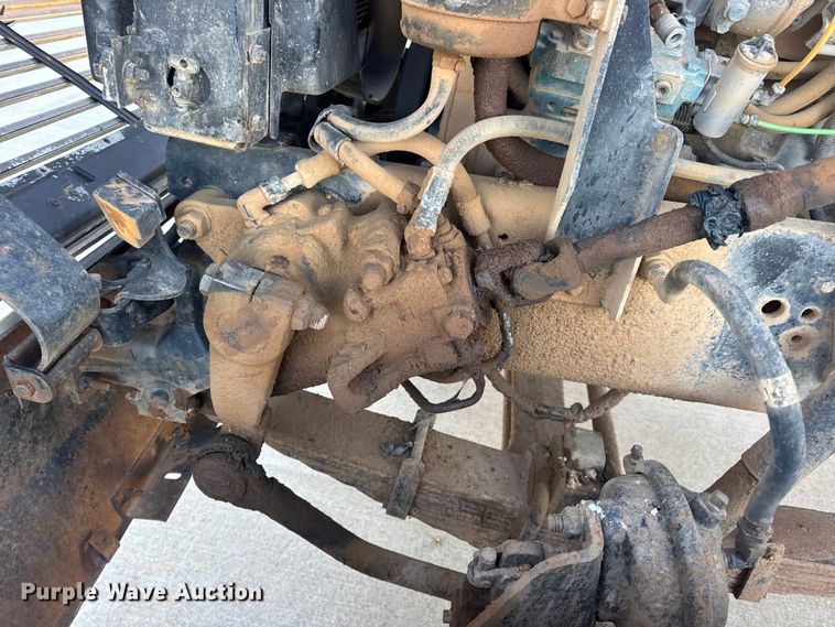 image for item EN0890 1994 Ford L8000 dump truck