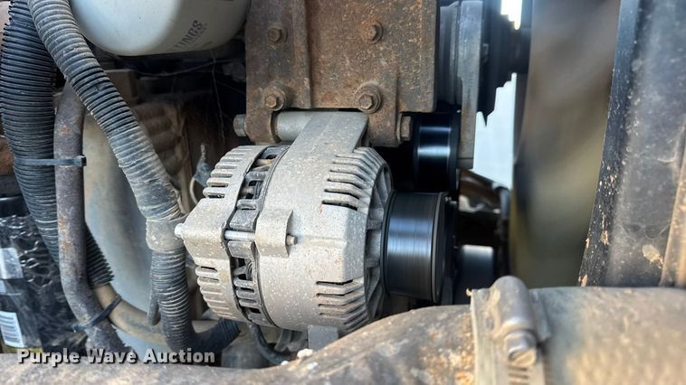 image for item EN0890 1994 Ford L8000 dump truck