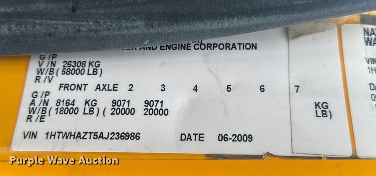 image for item EN0894 2010 International 7400 dump truck