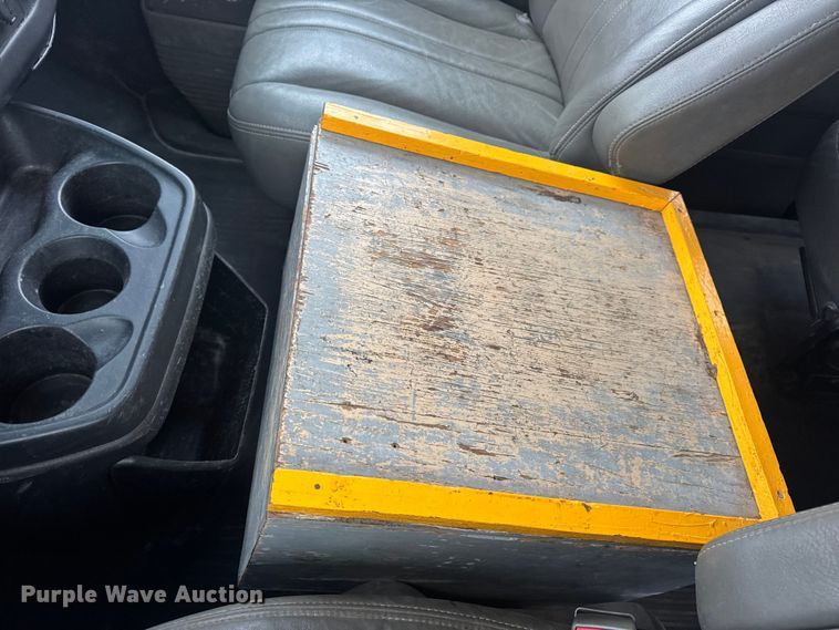 image for item EN0895 2016 Chevrolet Express 3500 Van