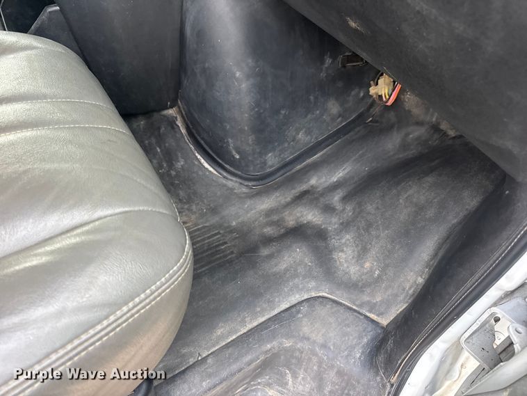 image for item EN0895 2016 Chevrolet Express 3500 Van