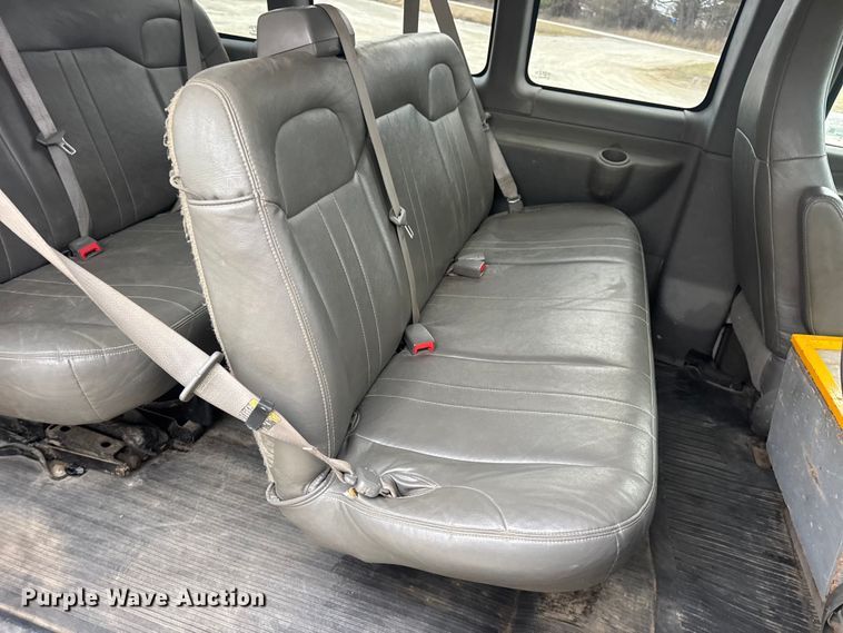 image for item EN0895 2016 Chevrolet Express 3500 Van